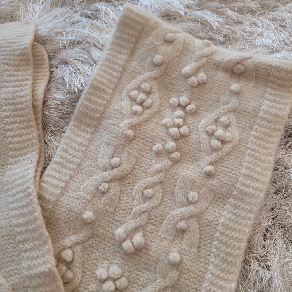 Geneva Cashmere Textured Pattern Rectangle Scarf … - image 1